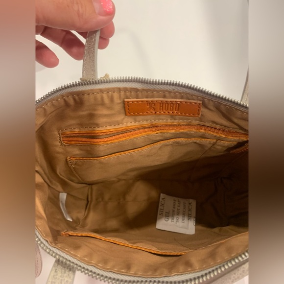 Hobo Kingston Mini Tote Bag Color Silver - Picture 8 of 12